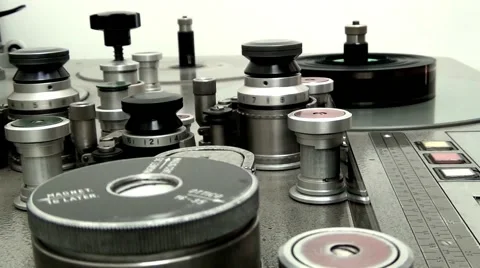 Manipulation of the film on the table Vídeo Stock 64403057