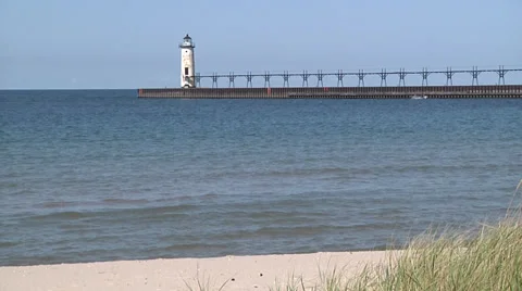 Manistee Lighthouse Vídeos de archivo 39498546