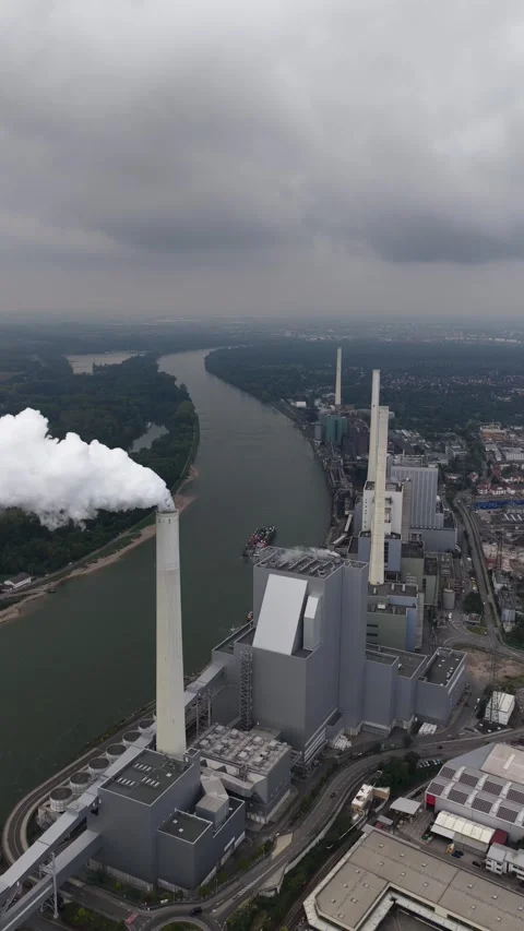 Mannheim Coal Fired Power Plant Aerial 스톡 동영상 325334841
