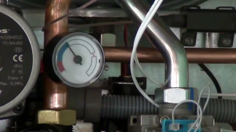 Manometer pressure gauge increasing Stock Footage 53986957