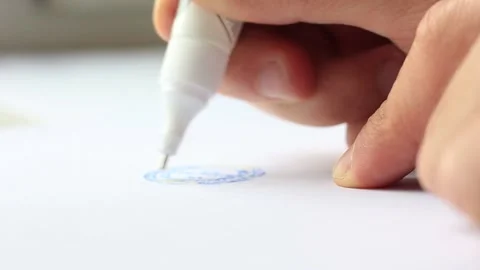 Man's hand with the help of a proofreader sketches the mistakes Video stock 220738334