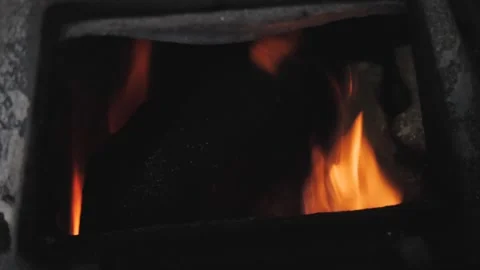 A man's hand opens the oven door Stock-Footage 265190588