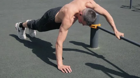 Man's outdoor workout in summer Video stock 160827638