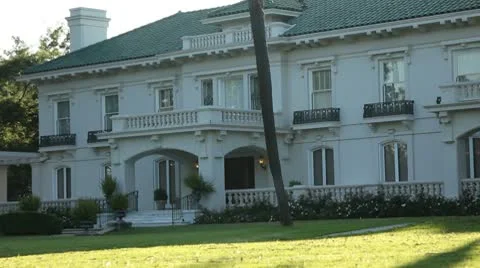 MANSION TRACKING SHOT 1 Stock Footage 9098423