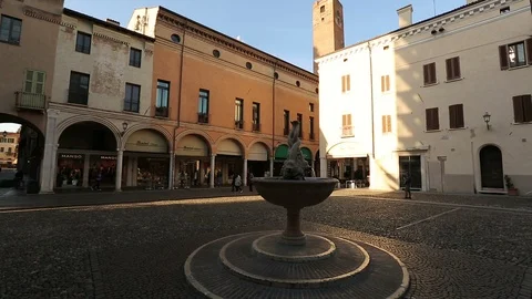 Mantua Stock-Footage 93985125