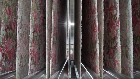 Manufactures industrial textiles - Automatic weavers Vídeos de archivo 72539925