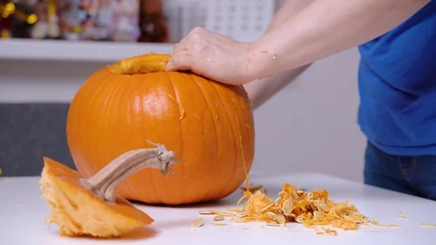 Manufacturing instructions for jack-o-lantern from the pumpkin. Stock Footage 120231828