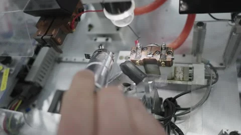 Manufacturing process of electronic cable connectors in a high-tech productio Stock-Footage 331891565