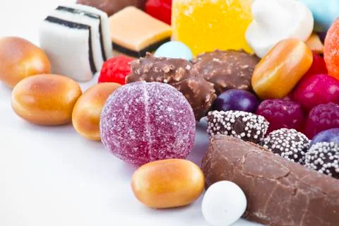 Many candy on white background.fruit snacks Foto stock
