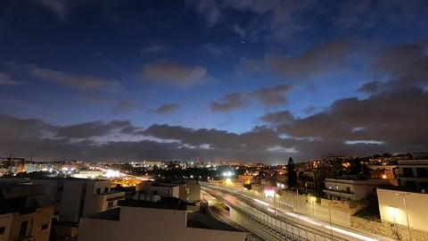 Many clouds over the highway at night 库存影片 127514209