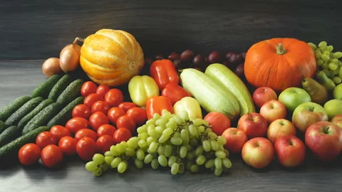 Many different fruit and vegetables, green glocery shop, healthy fresh colore 库存影片 161564745