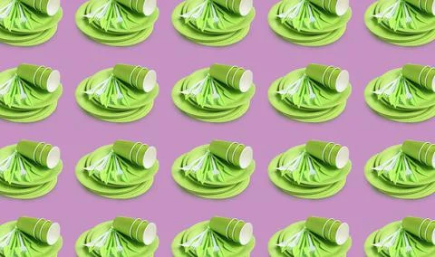 Many disposable tableware on violet background. Seamless pattern design 스톡 사진