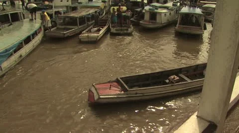 Many Docked In A Harbor On the Amazon River 4 스톡 동영상 19213288