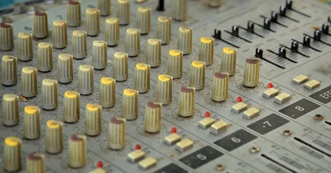 Many Knobs and Buttons on an Old Fashioned Audio Mixer 스톡 동영상 73918778