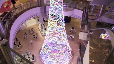 Many Levels in Empty Luxurious Mall Vídeo Stock 146139895