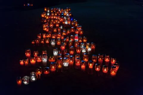 Many lit lanterns Photos