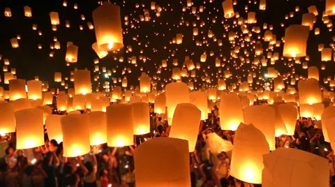 Many Sky Lanterns Floating In Loi Krathong Festival Of Chiang Mai Thailand 2014 Vidéo 43128680