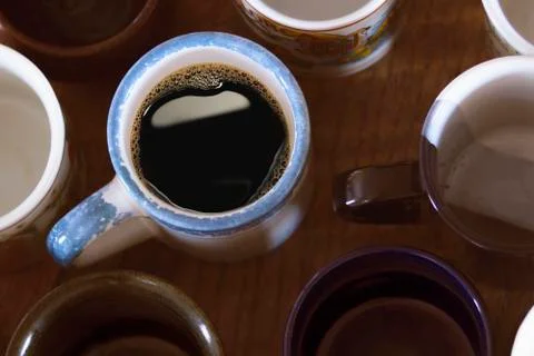 Many various cups for tea or coffee Foto stock
