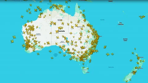 Map of air traffic density over Australia and New Zealand Stock Footage 346030366