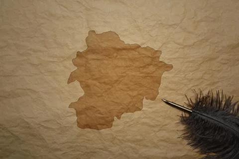 Map of andorra on a old paper background with old pen Foto stock