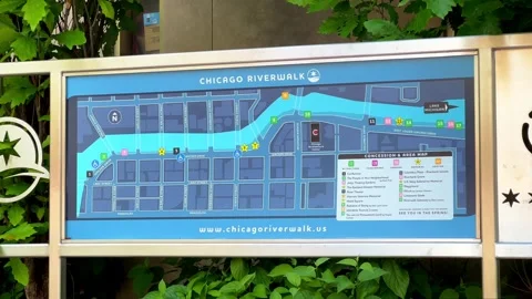 Map of Chicago Riverwalk in downtown - CHICAGO, UNITED STATES - JUNE 05, 2023 Vídeos de archivo 244291249