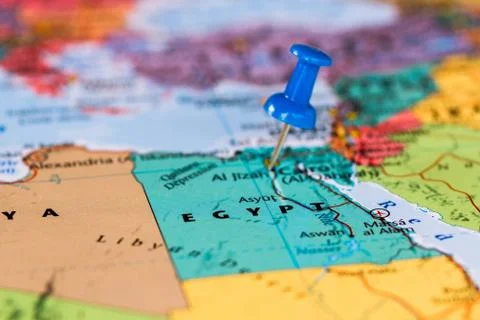 Map of Egypt with a blue pushpin stuck 스톡 사진