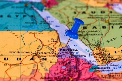 Map of Eritrea with a blue pushpin stuck 스톡 사진