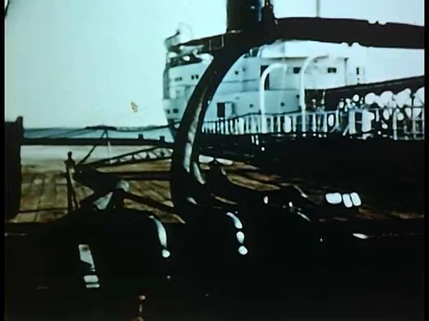 A map illustrates the time and distance it would save to build an oil pipelines 스톡 동영상 75270885