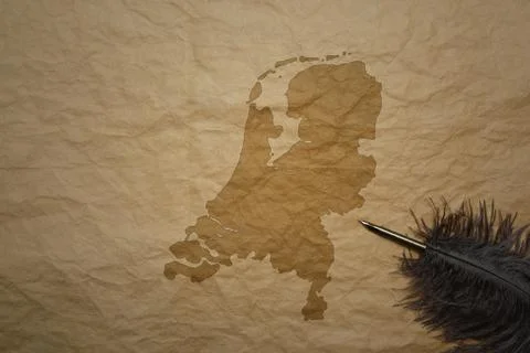 Map of netherlands on a old paper background with old pen 스톡 사진