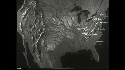 A map of the North Eastern part of America in the early days of settlement Vídeos de archivo 101704583