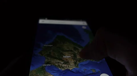 Map surfing on smartphone Stock Footage 57816723