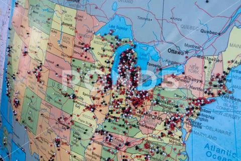 Map of the United States with pins - Map United States Pins Marking Photo 250036316 Iconl 