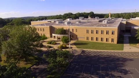 Maple Point descending drone shot, Neshaminy School District, Langhorne, PA. Stock Footage 132678907