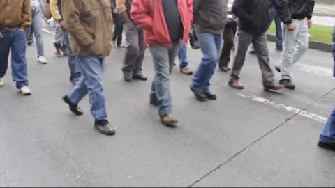 Mapuche demonstration in Temuco Stock Footage 139923487