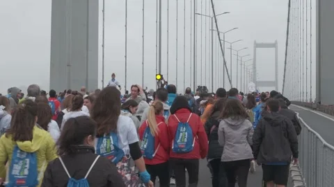 Marathon on bridge Stock Footage 166401222