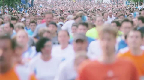 Marathon Runners Crowd 03 Stock Footage 39504699