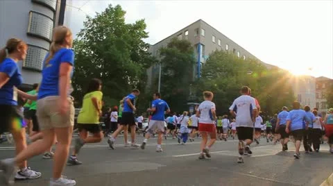 Marathon in th city Stock Footage 11292654