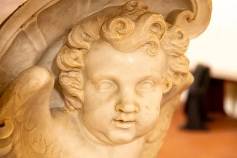 Marble cherub head close up 库存照片