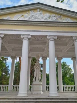 Marble sculpture group "Three Graces" in Pavlovsk near St. Petersburg Stock Photos