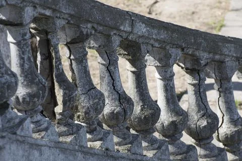 The marble staircase of the old castle. Objects of architecture need reconstr 스톡 사진
