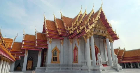 The Marble Temple, Wat Benchamabopit Dusitvanaram in Bangkok Thailand 動画素材 149051763
