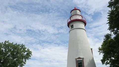 Marblehead Lighthouse, Lake Erie Stock Footage