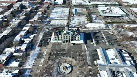 Marchemaisonneuve1/3 Stock Footage 222211088