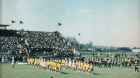 Vintage NFL Football Game Playing on a 8, Stock Video