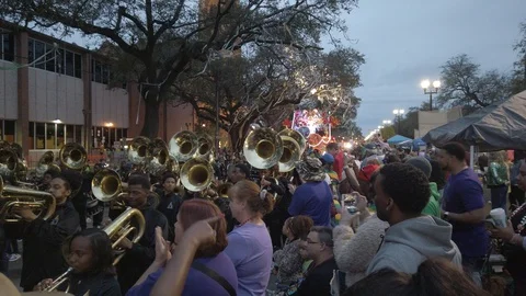 Marching Band Stock-Footage 125409795