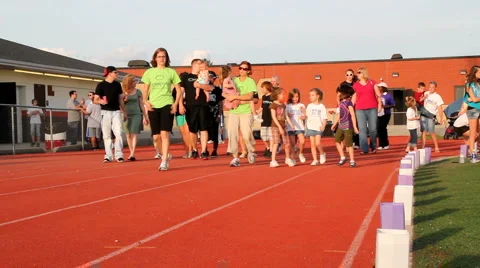 Marching for a cure 動画素材 5501429