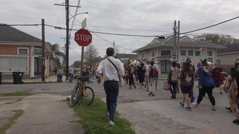 Mardi Gras dead beans parade Stock-Footage 125409693