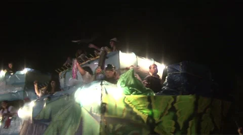 Mardi Gras parade float Stock Footage 8652772
