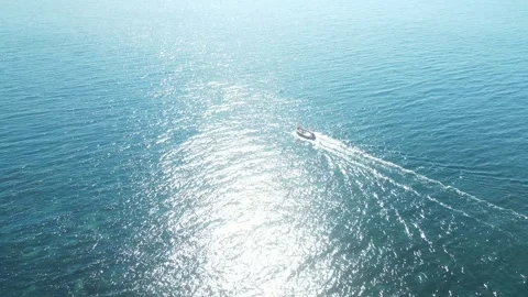 Mare Azzurro e Cristallino a Torre La Punta – Meraviglie del Cilento, Campania 動画素材 314452670