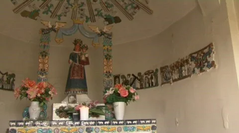 Maria in chapel Stock Footage 495334